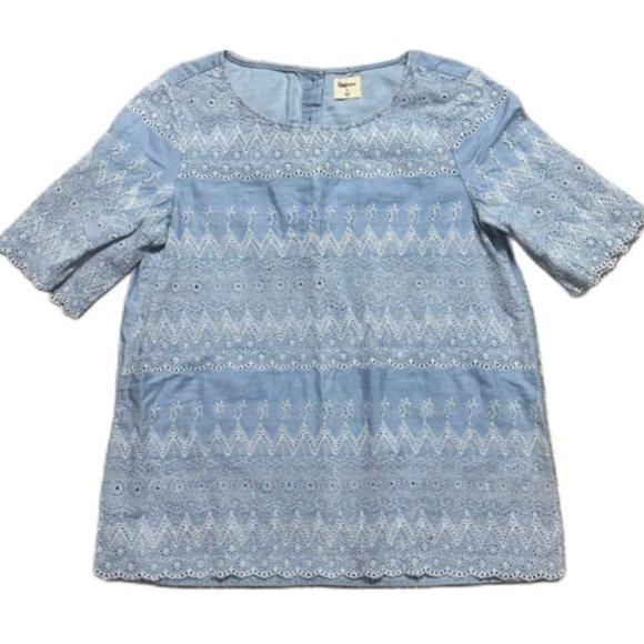 GAP Tops - GAP Chambray Eyelet Embroidered Top